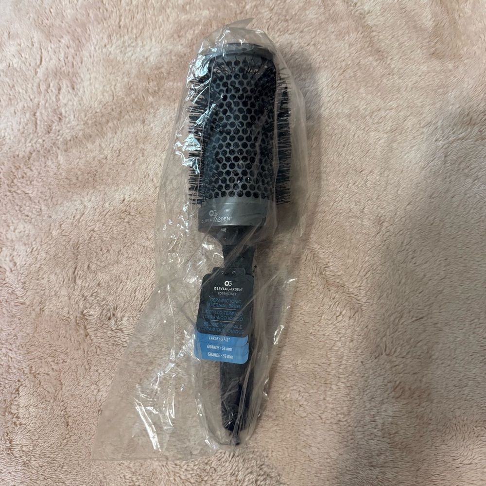 Olivia Garden ESSENTIALS Thermal Brush 2 1/8” - Picture 2 of 8
